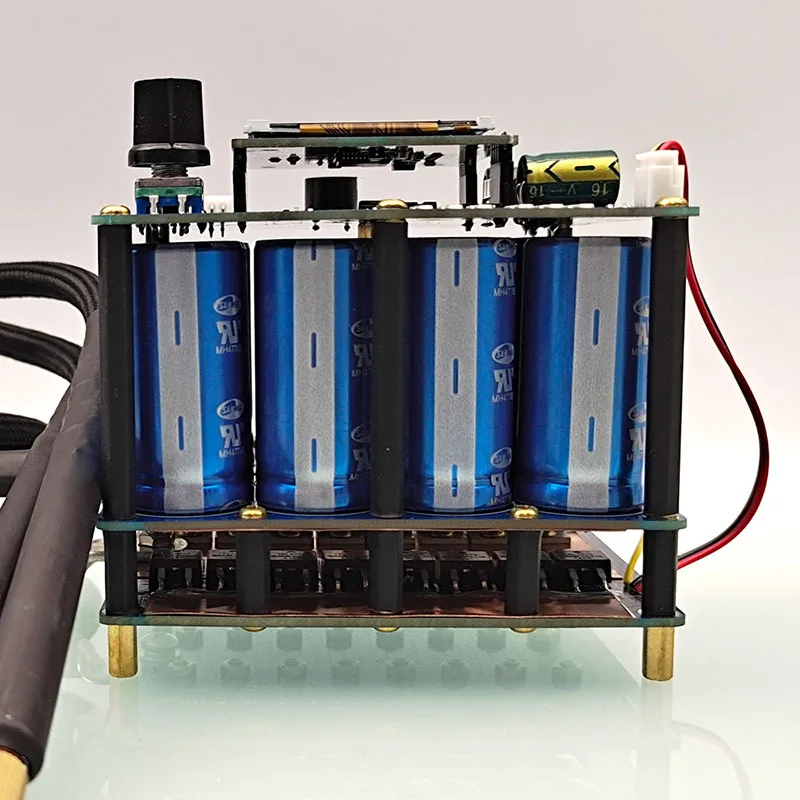 Imagem -02 - Soldador a Ponto Capacitor Faça Você Mesmo Pulso Máquina de Solda a Ponto 18650 Bateria Bloco Controlador de Solda Ferramentas de Solda Novo 1600f