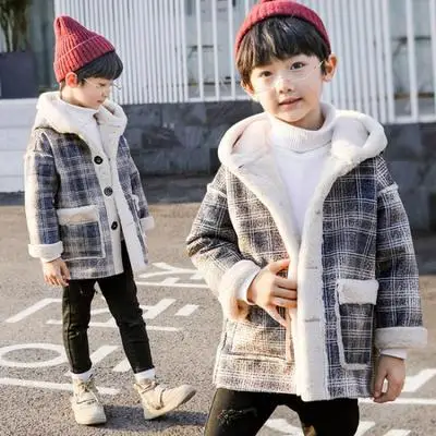 

British Style Boys Casual Plaid Woolen Jacket Outerwear Fall Winter Children's Thickened Velvet Trench Coat Teenager Kids Hooded Overcoat With Pocket B356