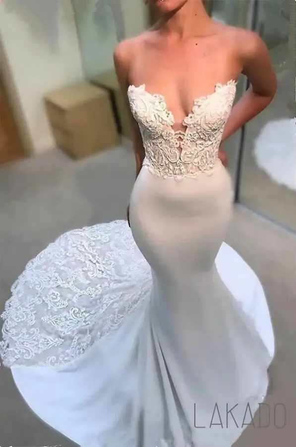 Abiti da sposa moderni in pizzo su misura Online abiti da sposa classici con schiena aperta a sirena