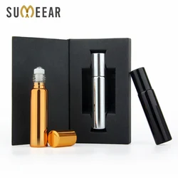 Botella de aceite esencial de acero inoxidable, caja de embalaje de 10ml, Bola de rodillo, botella de vidrio para Perfume, Cosméticos de viaje, 50 unidades por lote