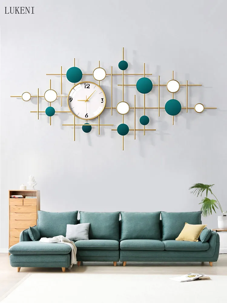 Light Luxury Nordic Wall Clock Living Room Home Stylish Atmosphere Simple Modern Decorative Art Creative Personality Mute Clock