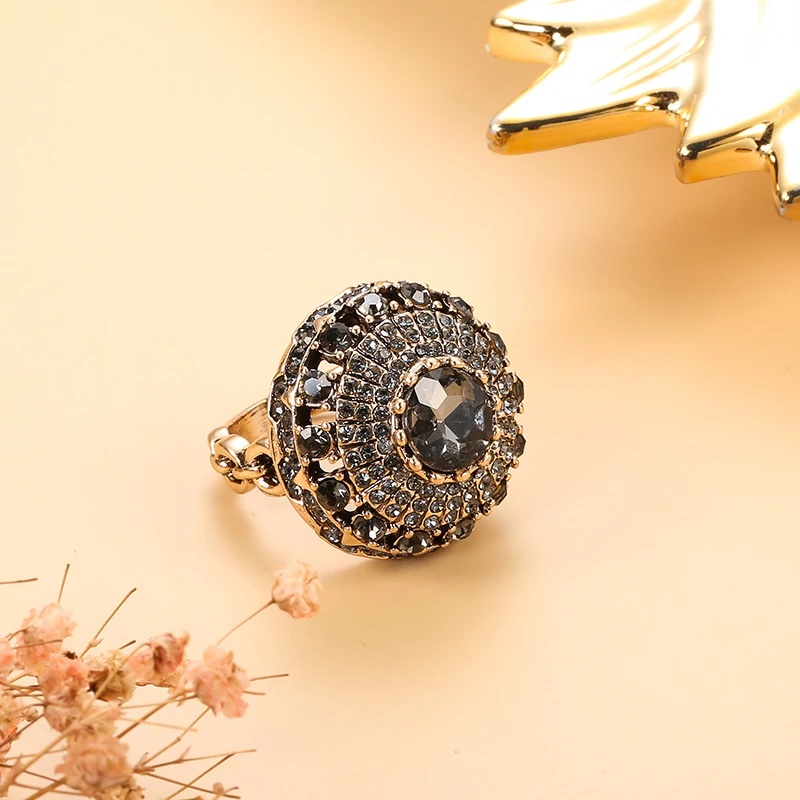 Kinel Ethnic Bridal Wedding Ring Antique Gold Color Vintage Look Full Gray Crystal Ball Ring For Women Party Boho Jewelry Gift