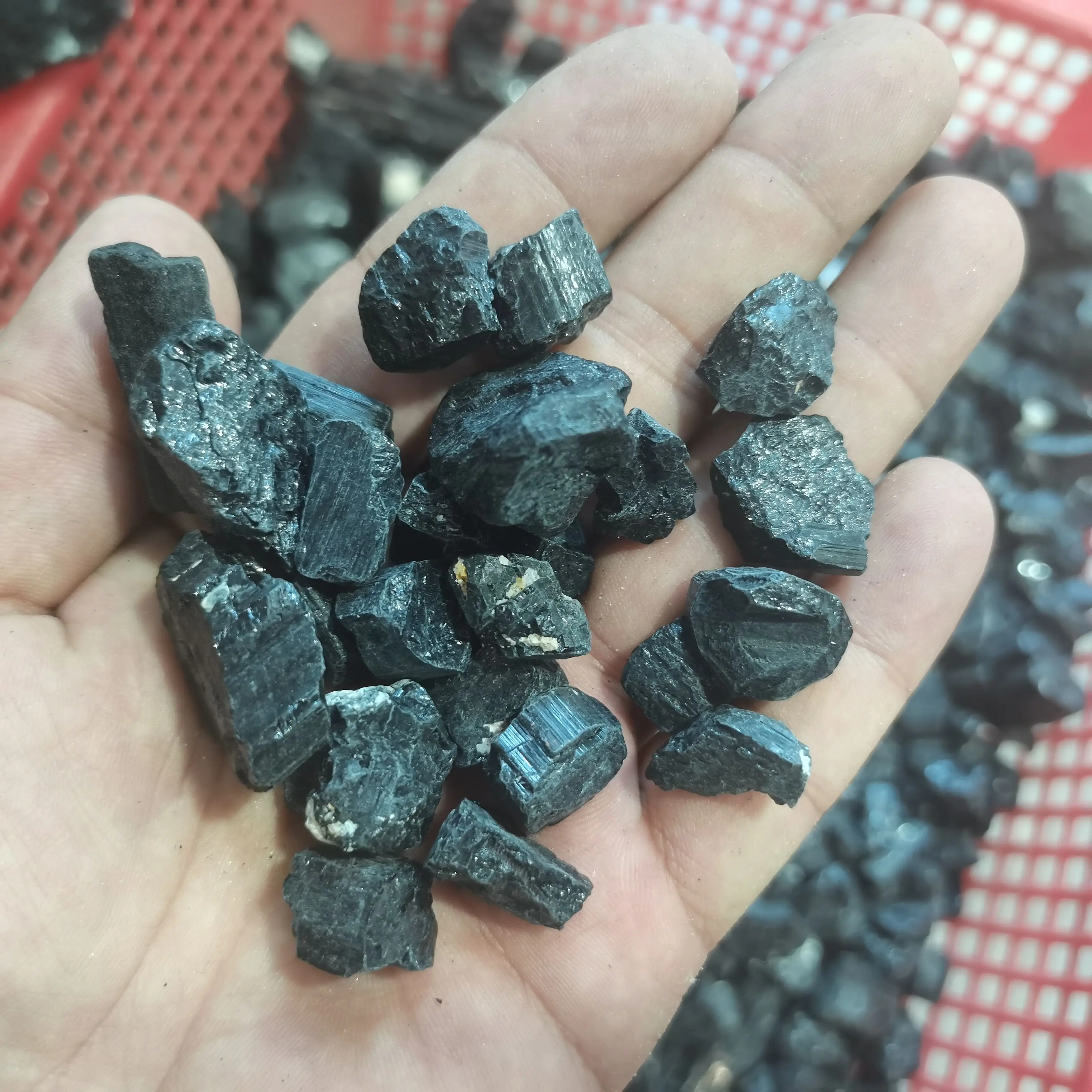 Natural Black Tourmaline Gravel Crystal Gem Rough Rock Mineral Specimen Stone Healing Reiki Home Decoration DIY Gift