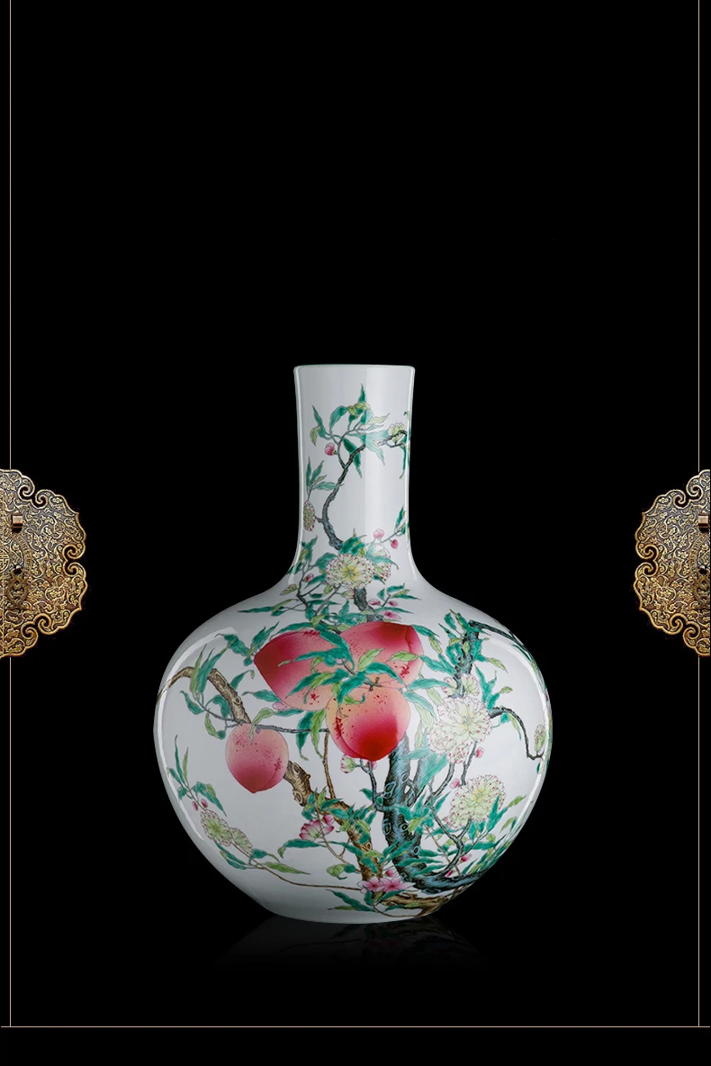 Qing Dynasty Qianlong Period Antique Famille Rose Nine Peach Celestial Vase