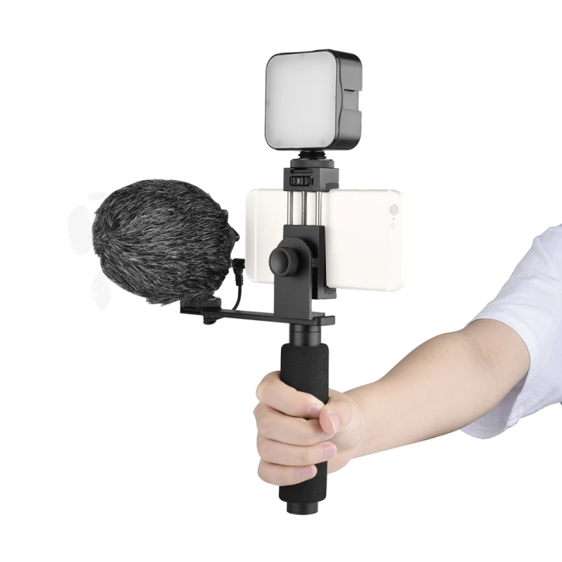 YELANGU PC09 Handheld Grip Holder Bracket + Photography Fill Light + Microphone with Mobile Phone Metal Clamp