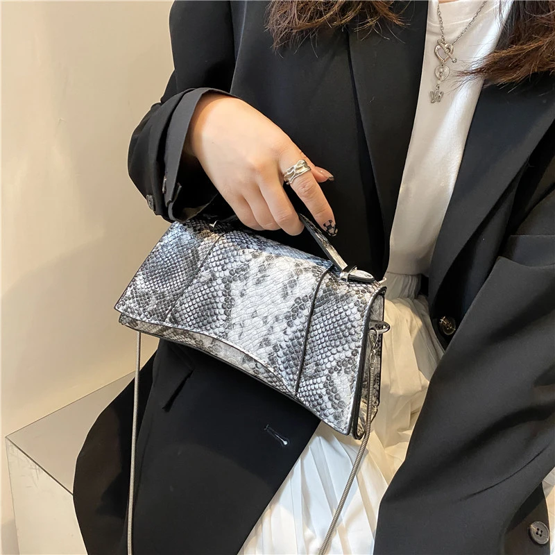 Snake Skin Women\'s Bag 2021 New Luxury Design Female Hourglass Bag PU Chain Shoulder Crossbody Purse Lady Travel Shopper Handbag