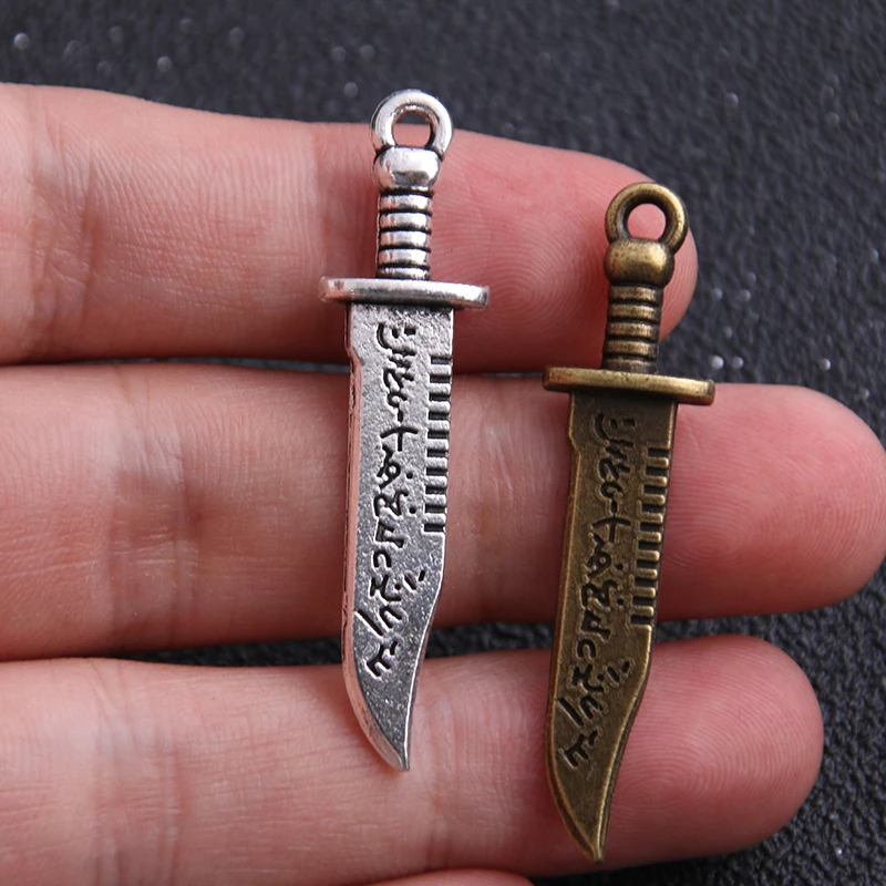 6pieces/lot 11*42mm Knife Charms Vintage Metal Zinc Alloy Weapons Sword Pendant Charms