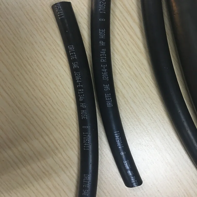 ORLETE Menjual Langsung Permukaan Halus Tahan Minyak NBR Karet Bahan Bakar Udara Selang Rem Memenuhi Standar GB16897, Ukuran 1/8,3/8,