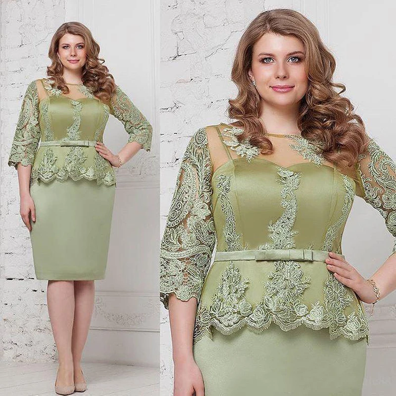 

Plus Size Mother Of The Bride Dresses Sheath 3/4 Sleeves Knee Length Appliques Short Groom Mother Dresses For Weddings