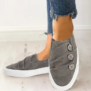 

New Hot Style Plus Size Washed Denim Canvas Shoes Women Plus Size Flat Couple Shoes Young Wrinkle Metal Buckle Single Shoes 43