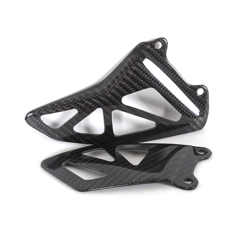 For Suzuki GSXR 1000 GSXR1000 2017 2018 2019 2020 Carbon Fiber Heel Guard Rearset Plate Foot Peg Protector Motorcycle accessorie