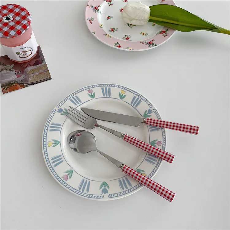 Nordic Retro Cutlery Set Reusable Utensils Metal Cute Knife And Fork Set Red Elegant Life Cubiertos Kitchen Supplies BK50CJ