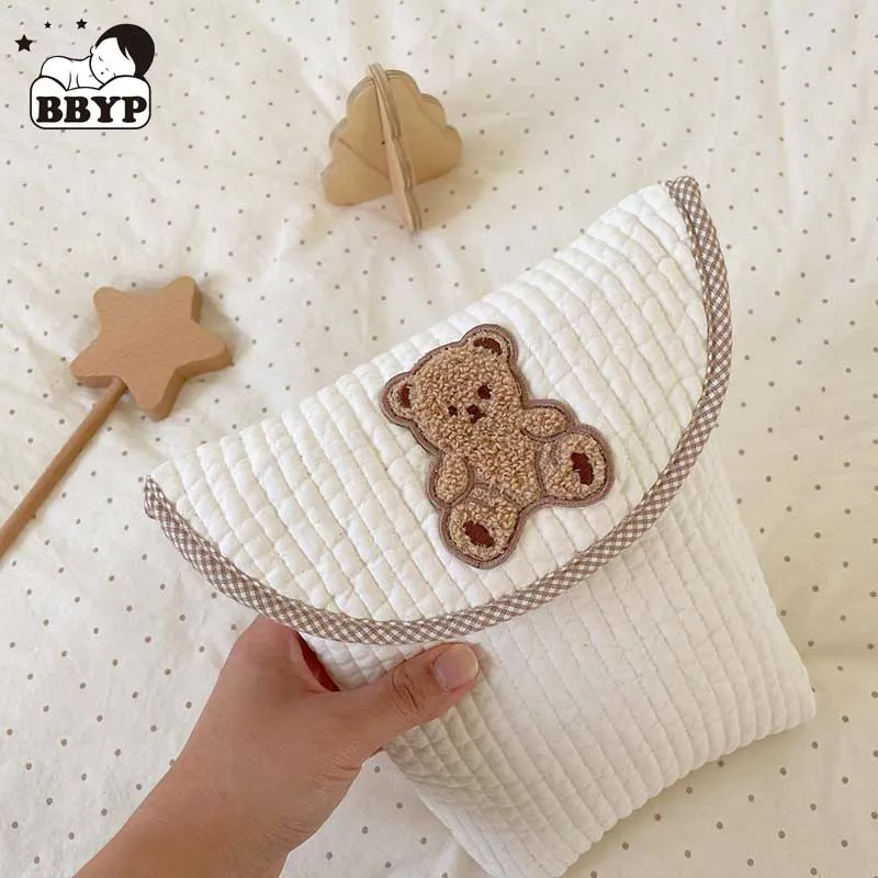 Cartoon Bear Wet Dry Bag For Baby Diapers Nappies Waterproof Reusable Diaper storage bag 19x24cm