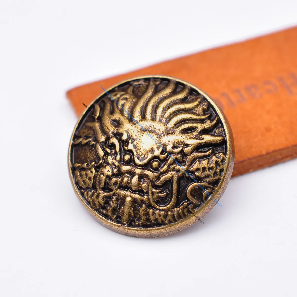 10 30mm Biker Heavy Solid Antique Brass Dragon Amulet Western Concho Buttons For Saddle Leathercraft Wallet Belt Hardware