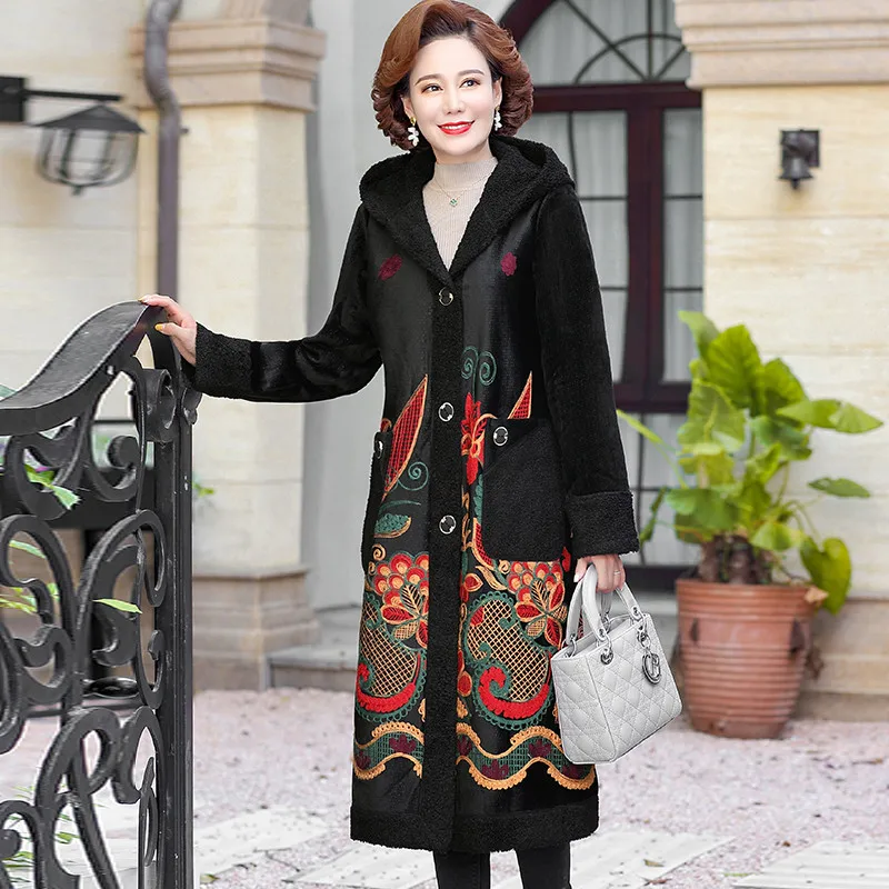 2021 Autumn winter women\'s Embroidery flowers plush velvet Thick Long Jacket Overcoat Female retro hooded Warm Trench Coats