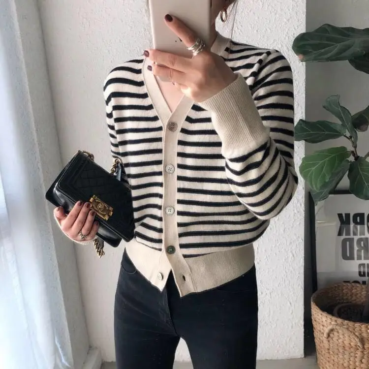 V-neck cashmere cardigan Women loose striped sweater ladies coat Women\'s sweater jacket cashmere cardigan knitted Cardigan