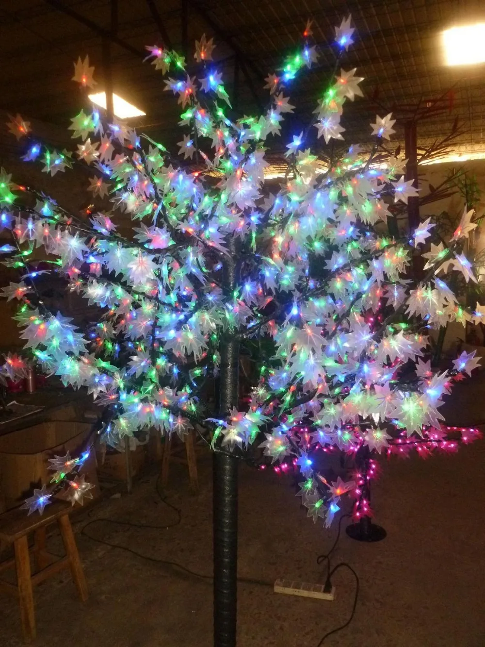 

648 LEDs 5ft Height LED Maple Tree LED Christmas Tree Light Waterproof 110/220VAC RGB Color Outdoor Use Free Shipping Drop Shipp