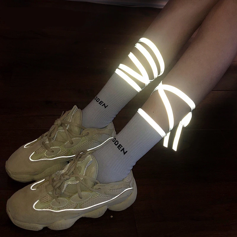 Women Reflective Bandage In Tube Socks  Hip-Hop Street Wear Black  White Fluorescent Cross Straps Design Short Socks Popsocket