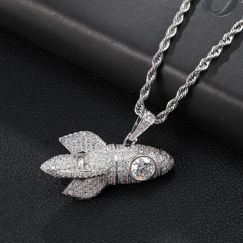 D&Z Iced Rocket Pendant In White Gold CZ Stones Mens Micro Paved AAA CZ Hip Hop Gold Silver Color Charm Chains Jewelry Gift