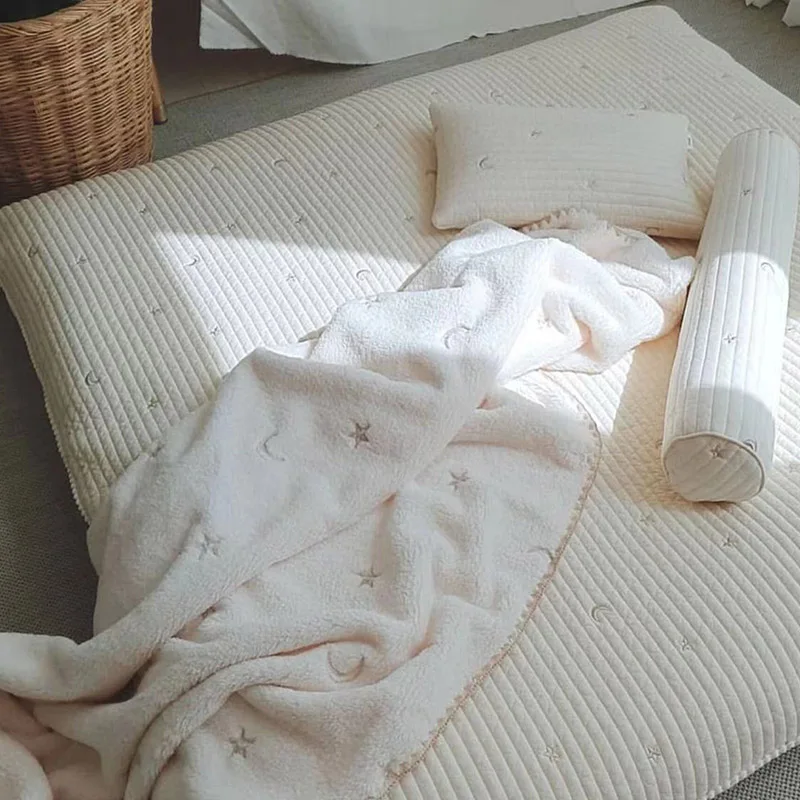 1 pezzo Accappatoio per bambini dell'asilo in pile di corallo