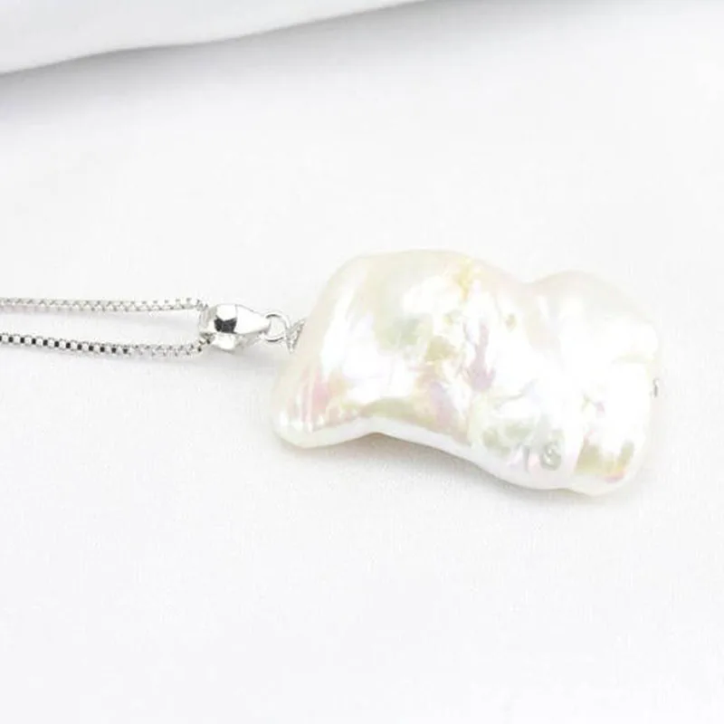 white large baroque pearl pendant,huge jumbo flameball pearl necklace,big nucleated fireball pearl necklace