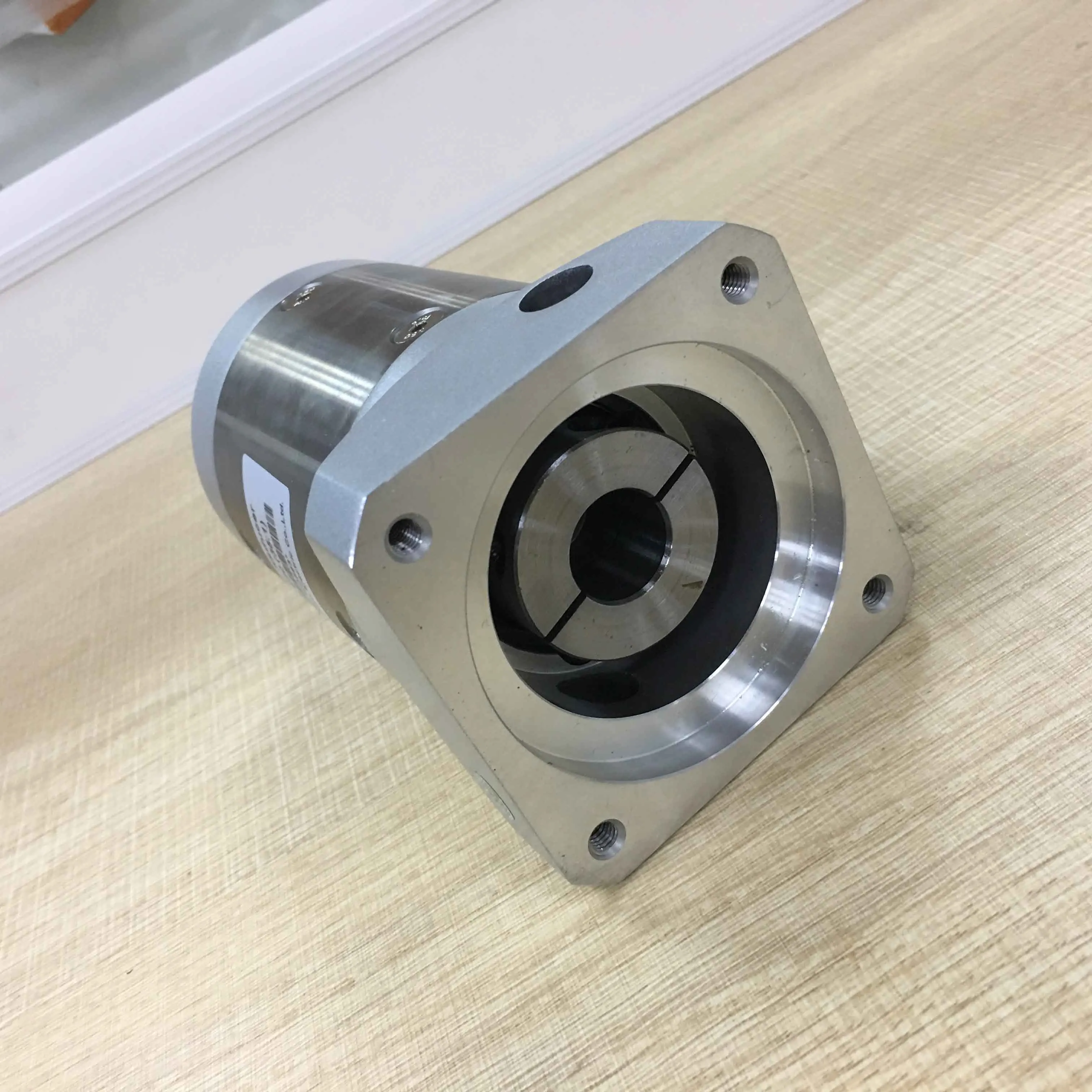 PLE80 3:1 4:1 5:1 7:1 10:1 high precision planetary reducer gearbox for Lichuan motor