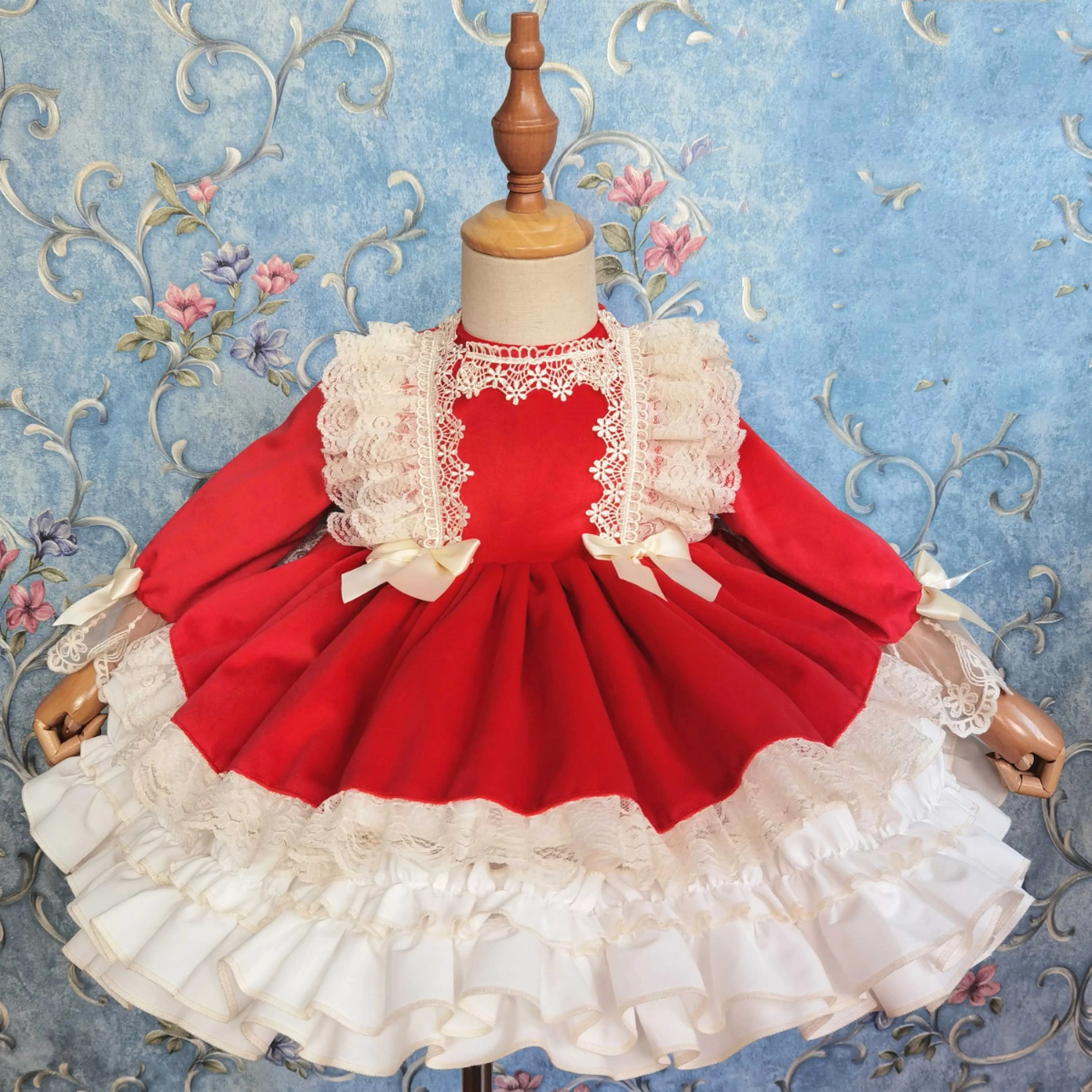 

Baby girl vinatge Spanish England dress kids red velvet lace stitching birthday party ball gown princess dress