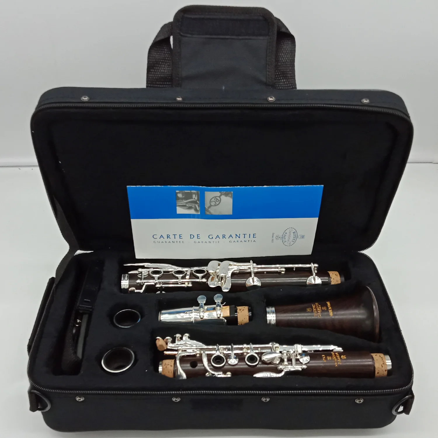 Free Shipping Music Fancier Club Ebony Wood Bb Clarinets E12F Student Clarinets Silver Plated Keys 17 Keys Included Mouthpiece