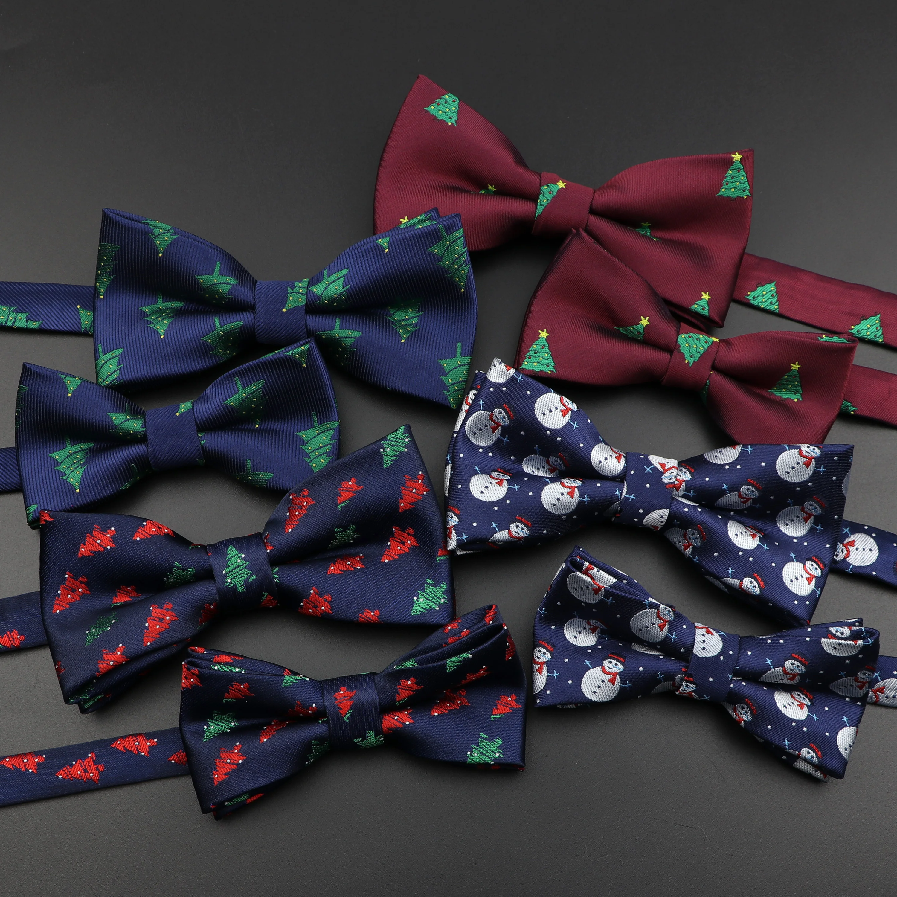 

2020 New Christmas Bow Ties Men's Novelty Pre-tied Red Blue Santa Claus Tree Bowtie For Man Children Festival Party Accessories