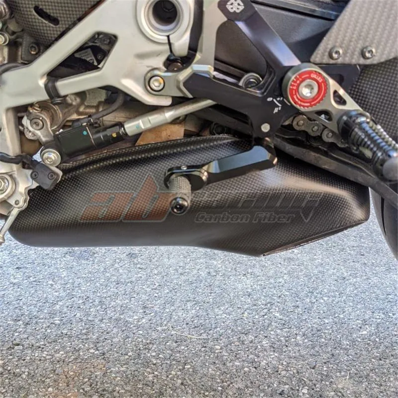 Bottom Exhaust Pipe Anti-Scald Cover For Ducati Streetfighter V4 V4 S Full Carbon Fiber 100%