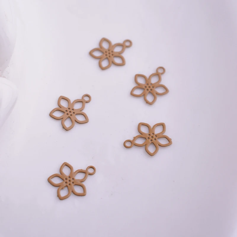 100 Stück AC4215 7*9mm Filigran Versilberte Mini-Blumenanhänger Messing Goldfarben Kleine Blumen Anhänger DIY Ohrring – Detail 2