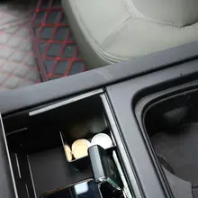 Land Rover Defender Storage & Armrest #6