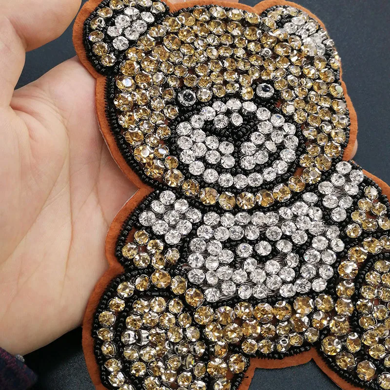 Hand-Made Nail Bead Cartoon Drill Bear Clothing Cloth Paste For Shoes, Hats, Bags, Decorative Products, Hand-Sewn Cloth Patch