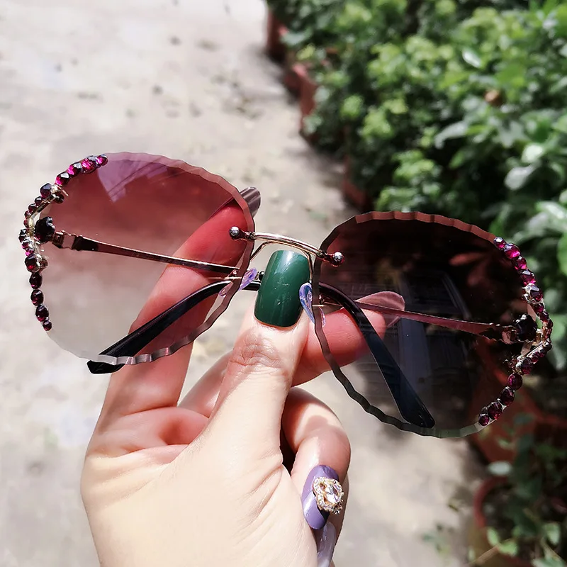 2021 new personality diamond-encrusted crystal frameless trimming sunglasses ladies street photography sunglasses