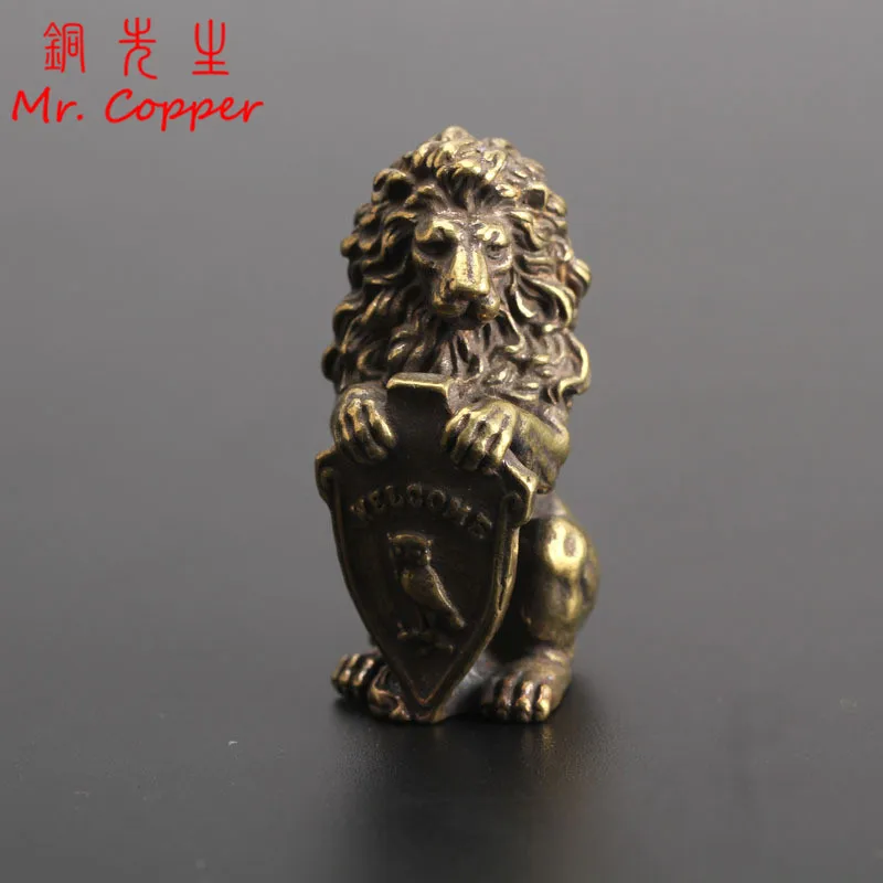 Copper Lion Owl Shield WELCOME Carved Statues Home Decor Brass   Animal Miniatures Figurines Living Room Decorations Furnishings