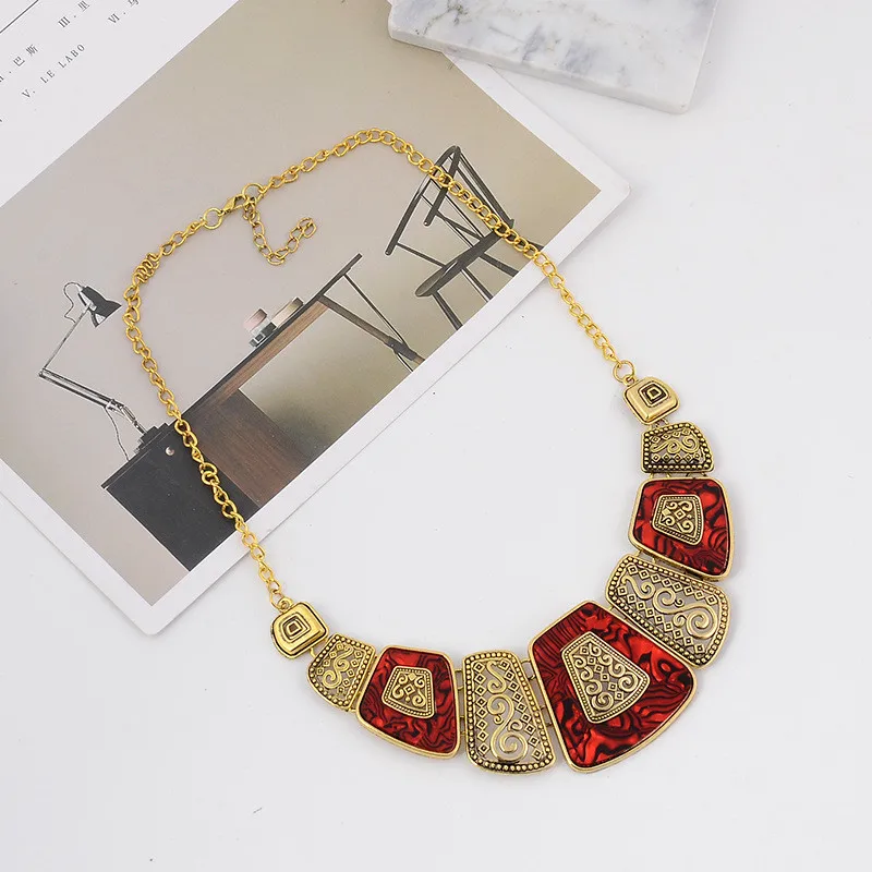 Trendy Fashion Gemstone Choker Necklace Collar Statement Gold Color Temperament Carved Maxi Necklace Women Jewelry Gifts New