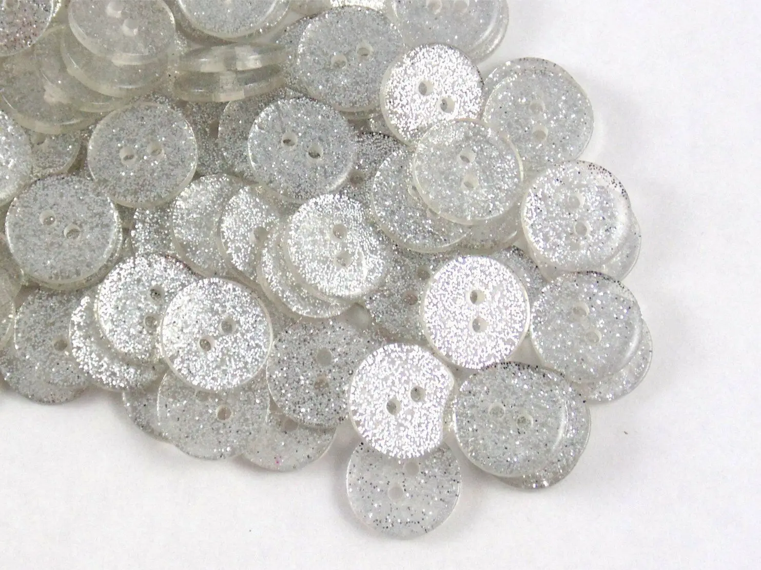 200 Stück 13mm/15mm/19mm Glitzer-Harz-Knöpfe mit 2 Löchern, Nähzubehör, Funkelnde Verzierung – Detail 2