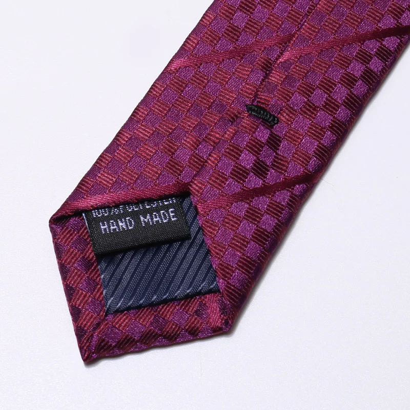 2024 Brand New Fashion di alta qualità da uomo 7CM Plaid scuro vino rosso cravatta da sposa abito formale cravatta da festa per regalo maschile