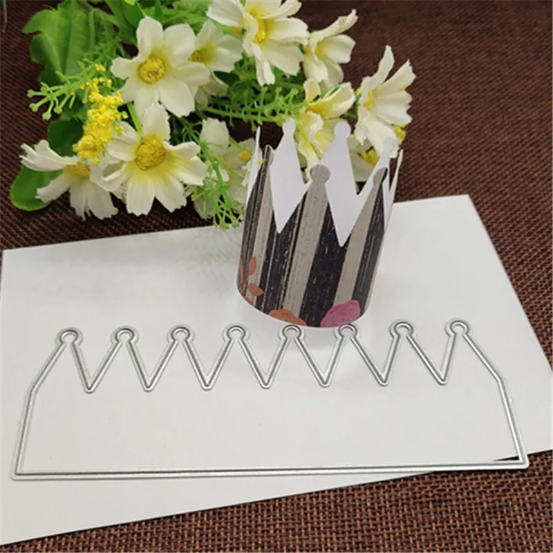 Crown lace Frame Metal Cutting Dies For DIY Scrapbooking Album Embossing Paper Cards Decorative Crafts