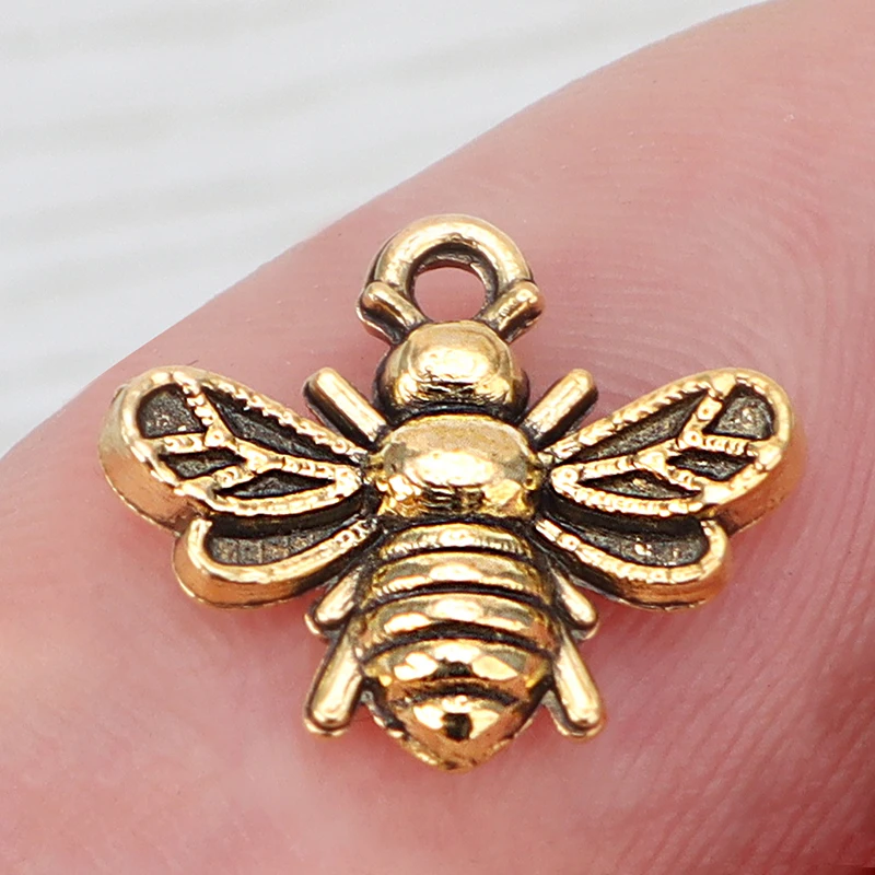 100 x Antique Gold Color Bumble Bee Honeybee Insects Charms Pendants Beads for DIY Handmade Jewelry Making Finding Crafts