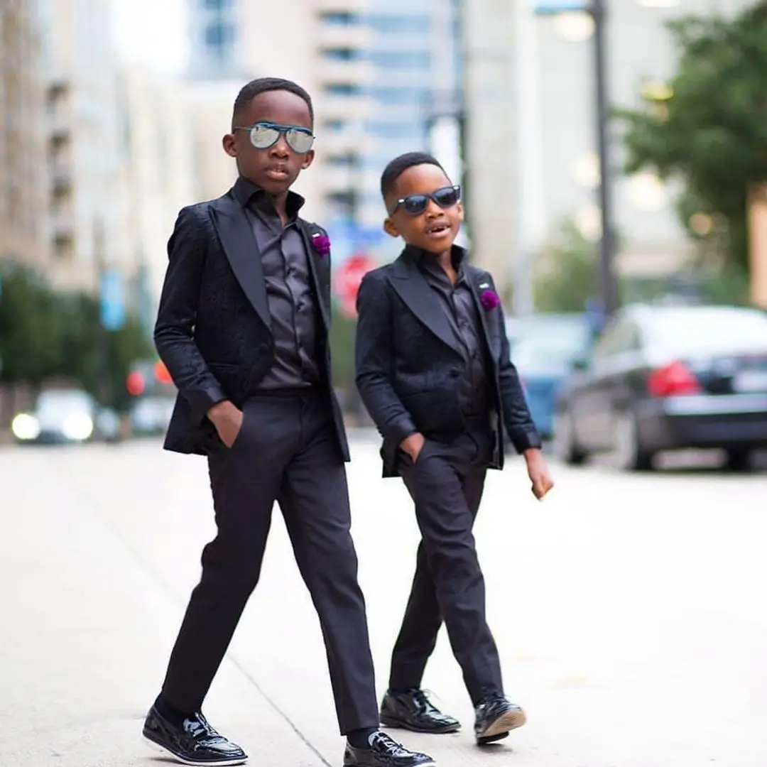 

Black Three Pieces Boys' Jacket Peaked Lapel One Button Kids Tuxedos Child Suit For Wedding With Blazer And Trousers