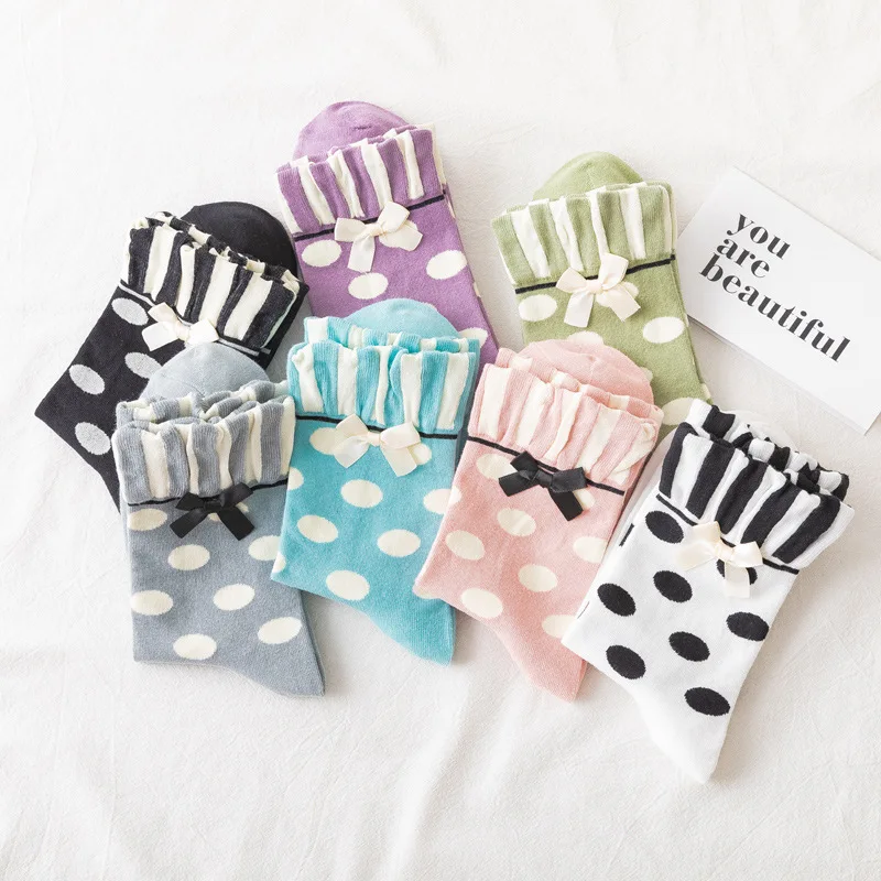 Korean Style Women Novelty Crew Socks Cute Kawaii Christmas Gifts Cotton Long Funny Funky Bow Socks for Girls 7 Pairs Set