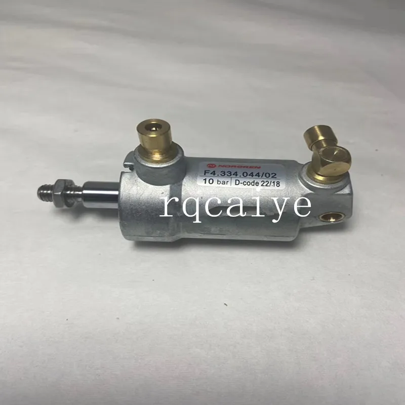 

1 Piece SM102 CD102 XL105 Pneumatic Cylinder F4.334.044 SM102 CD102 XL105 Machine Parts