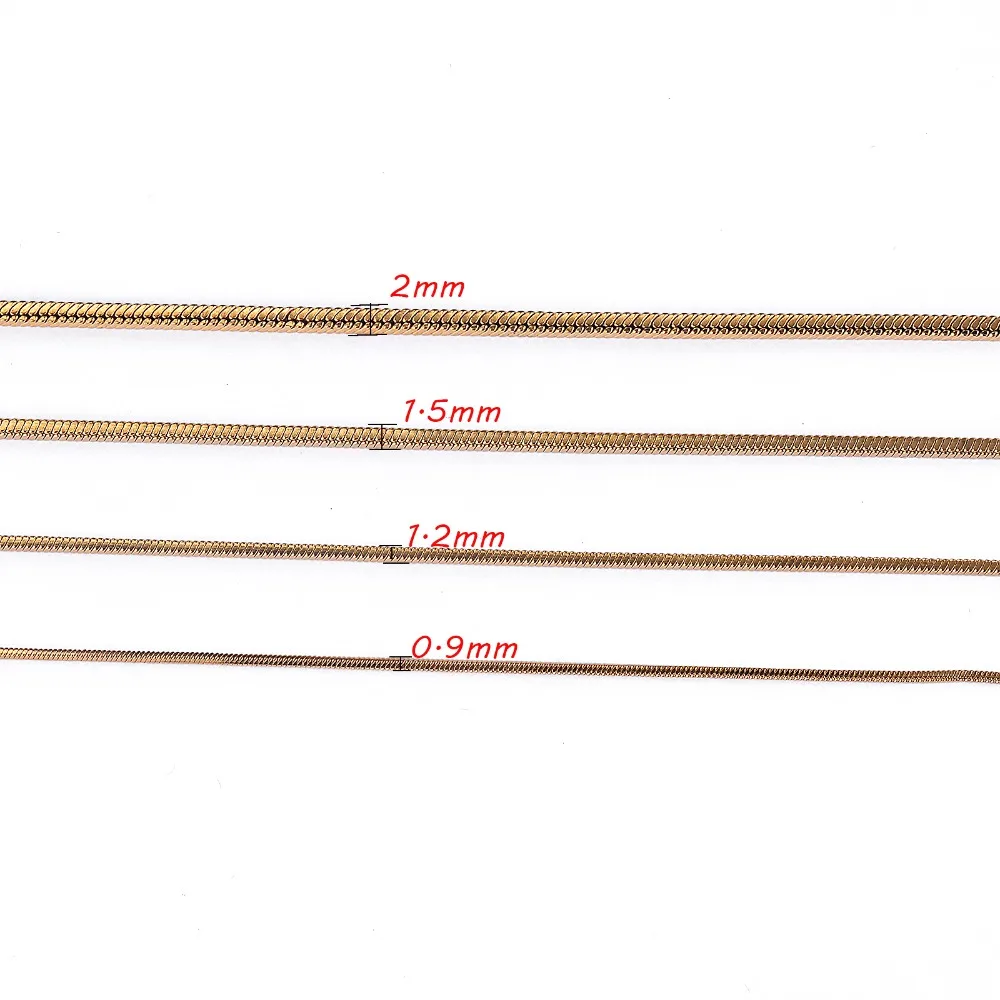 1 Stück, Breite 0,9 mm/1,2 mm/1,5 mm, goldfarbene quadratische Schlangenkette, Halskette für Männer und Frauen, Schmuck aus 316 Edelstahl. – Detail 1