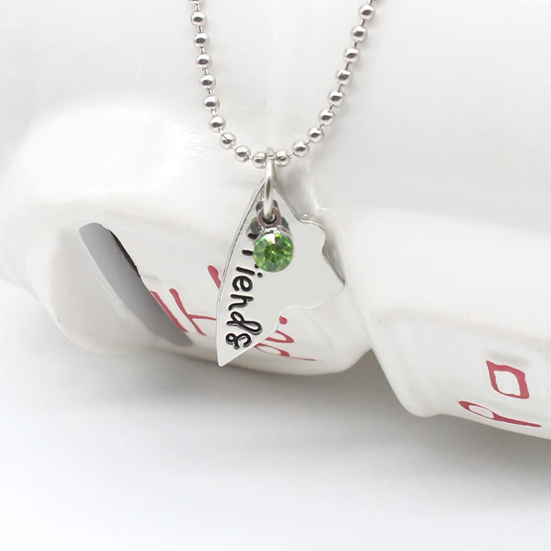 Best Friend 4 Piece Necklace Women Jewelry BFF Friendship Pendant Neck Chain Choker Jewelry For Women Gift 2021 Free Shipping