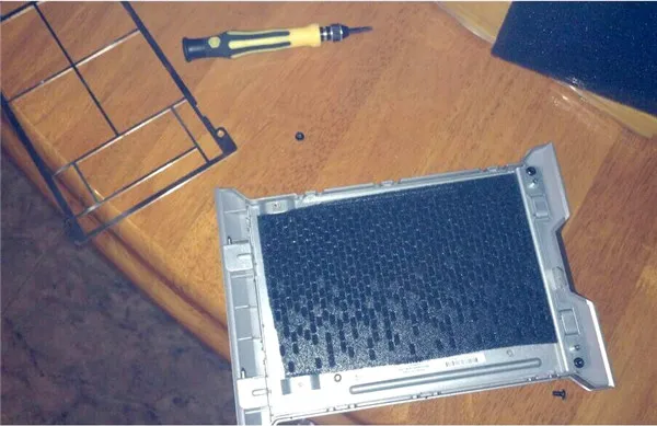 New high-quality dust / dust tray for HP Microserver Gen8