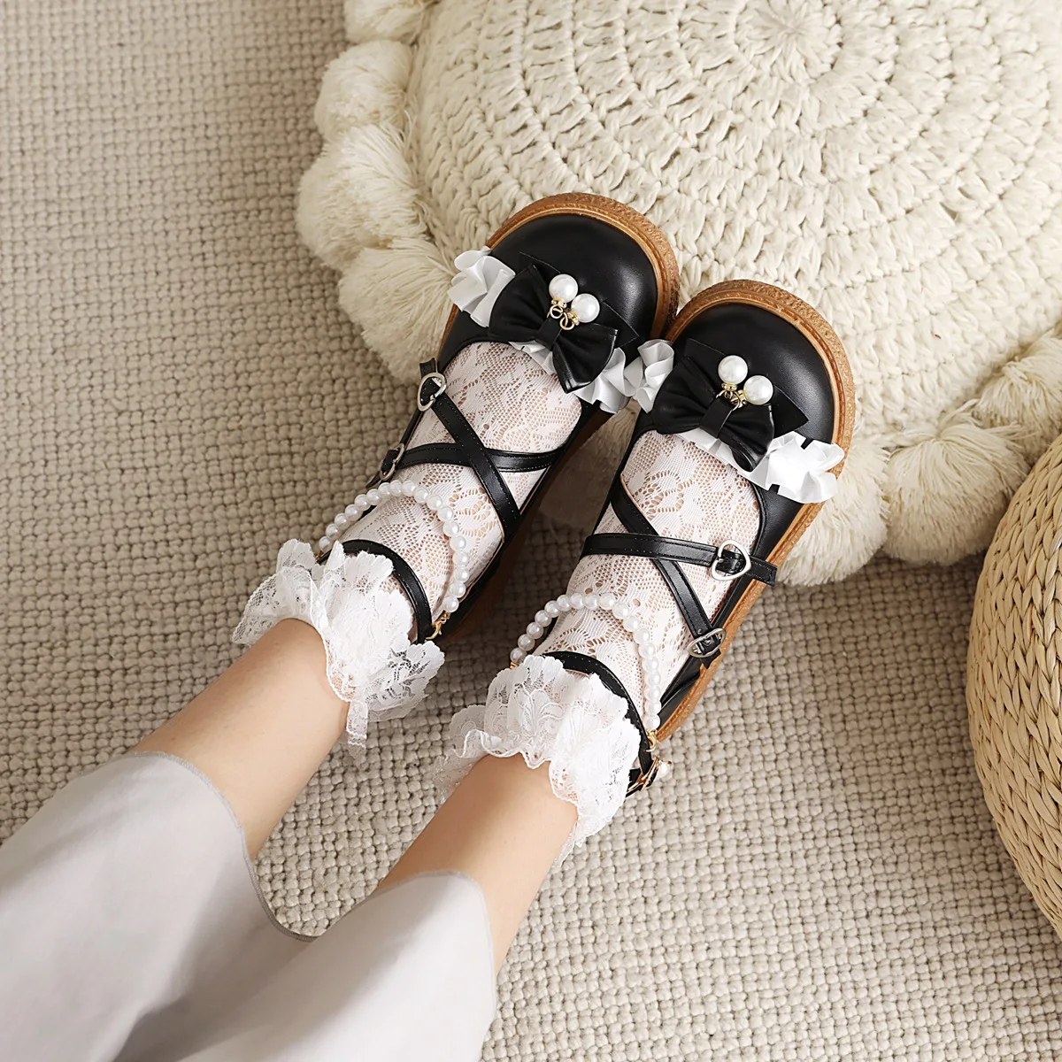 Women Sweet Bow Platform Mary Janes Shoes String Bead Heart-Shaped Buckle Strap School Pumps Lady Autumn Cute Japanese Cosplay