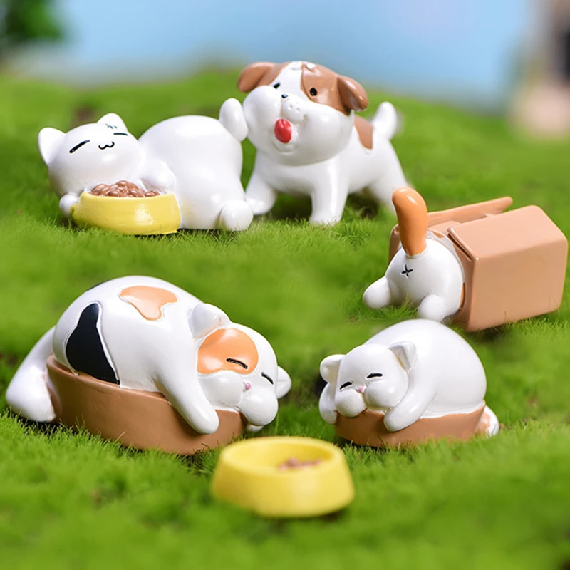 

Cute Cat Dog Cartoon Animal Plastic Model Micro Landscape DIY Mini Ornaments Home Cake Car Decor Kids Toy Children Birthday Gift