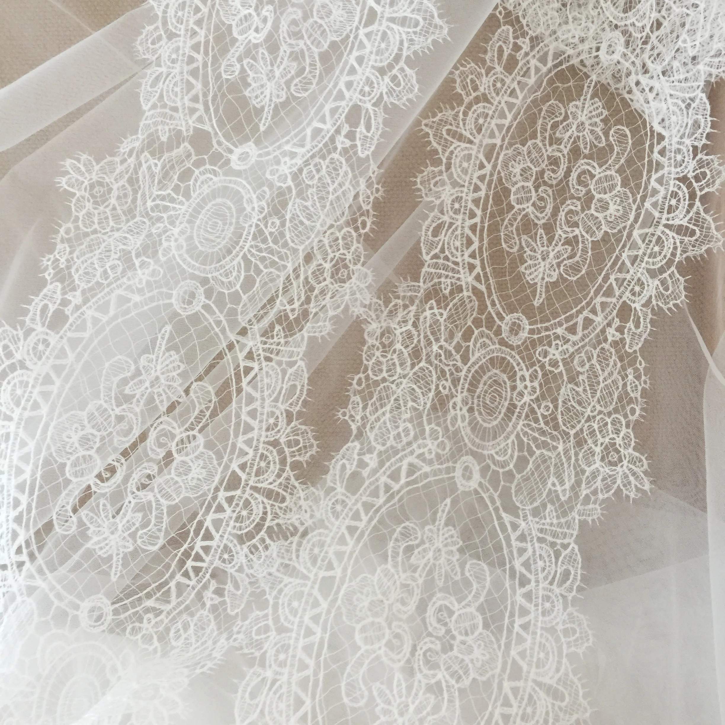 Vintage Style Bridal Gown Lace Trim Double Eyelash Crochet Wedding Lace in Ivory Scalloped Trim DIY 17cm Wide