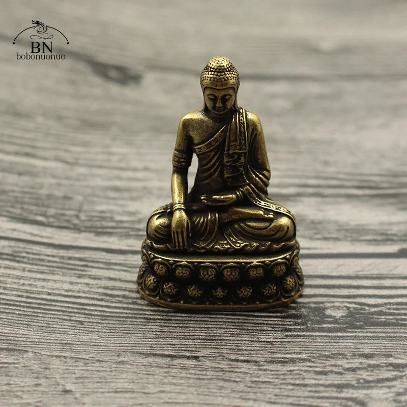 Retro Brass Buddha Sakyamuni Statue Mini Portable Pocket Sitting Buddha Sculpture Home Decor Office Desk Decorations Ornaments